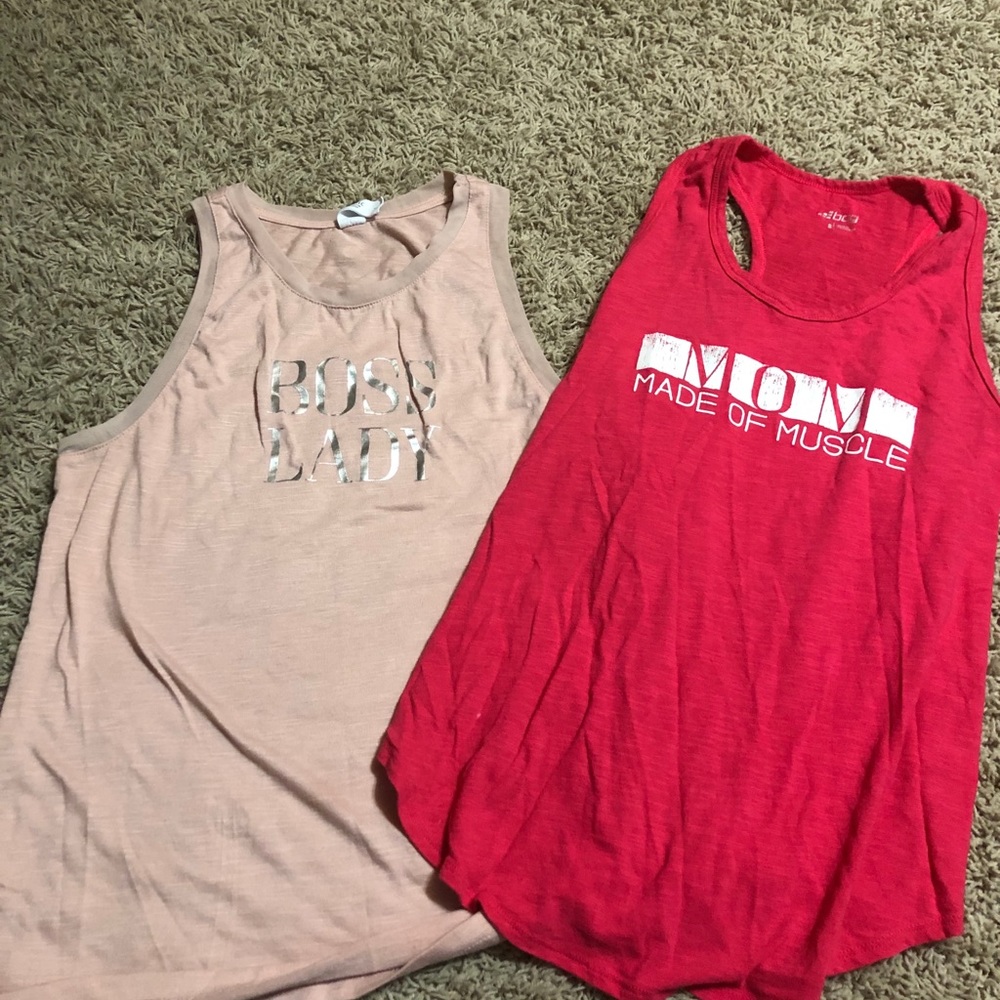 Women’s workout tank tops